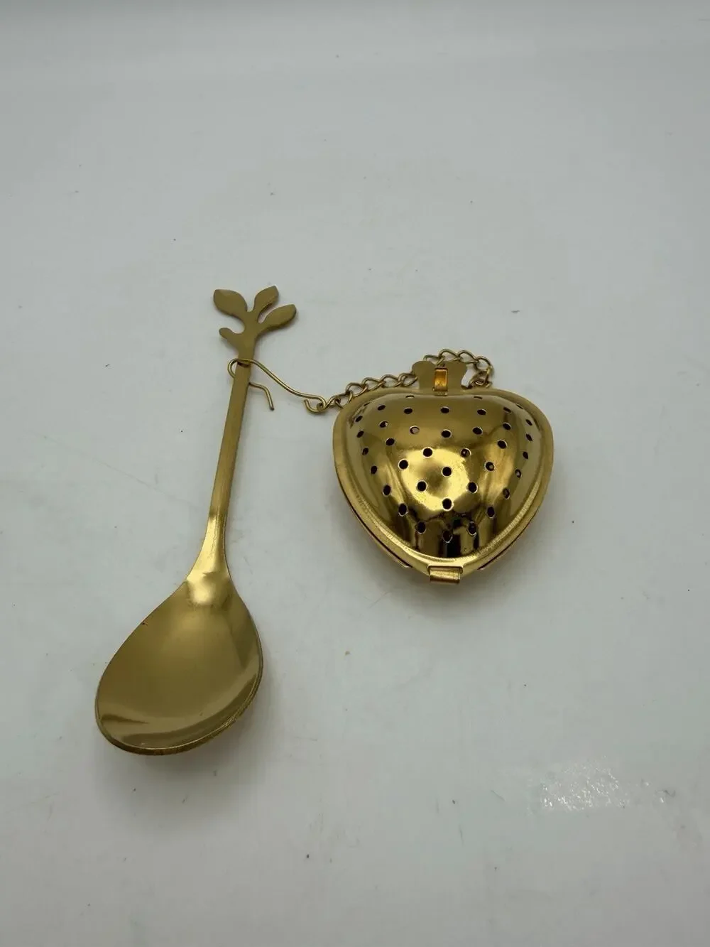 Heart Shaped Tea Infuser With Leaf Handle Spoon, Gold, New